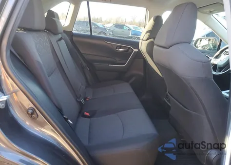 2021 Toyota Rav4 Xle из США, поврежденный, VIN 2T3P1RFV3MW166386